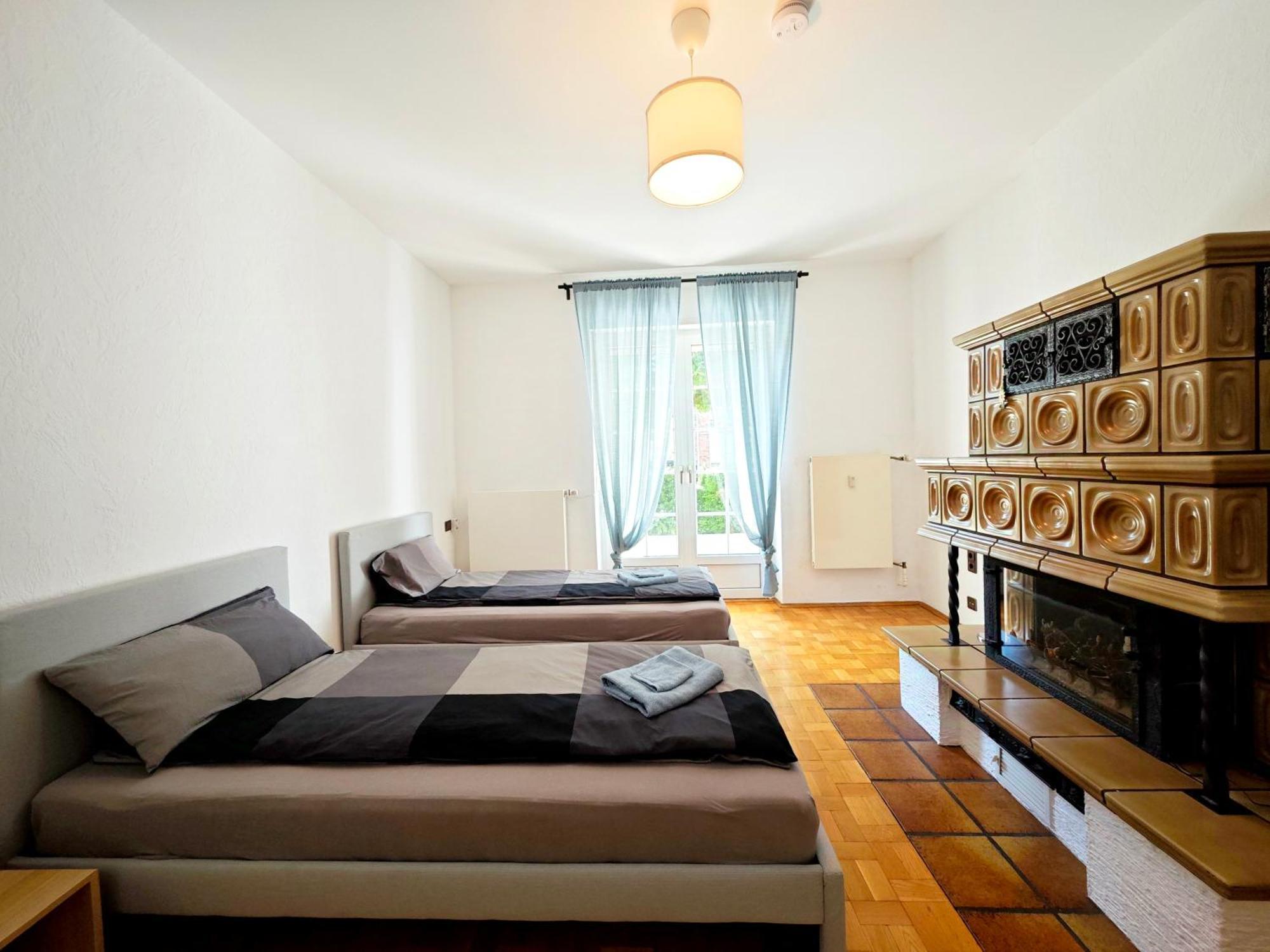 City House ניאוס מראה חיצוני תמונה