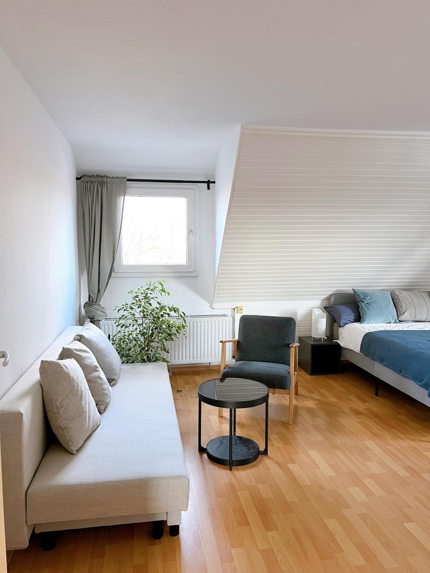 City House ניאוס מראה חיצוני תמונה